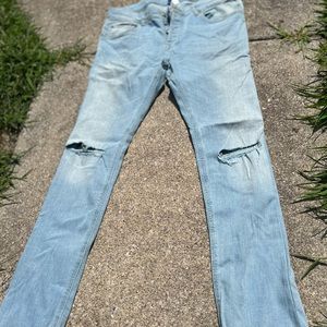 Light blue skinny jeans